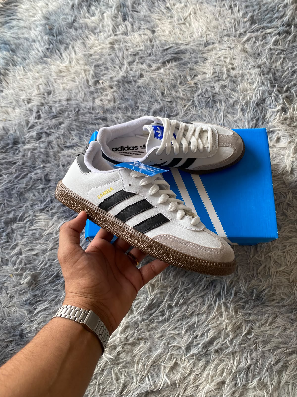 Adidas Samba — Branco & Preto